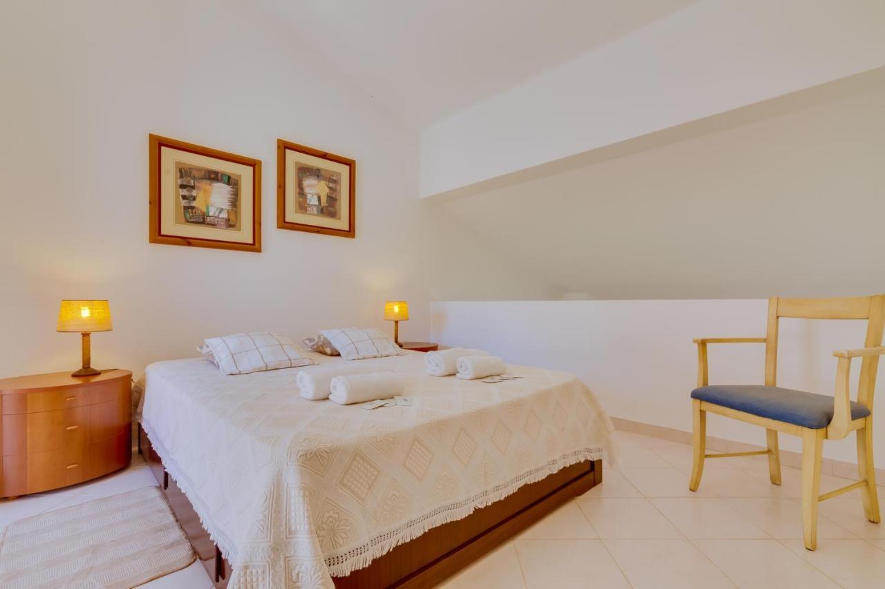 Small Villa 4Pax -Shared Pool @ Homesbyfc Albufeira Kültér fotó